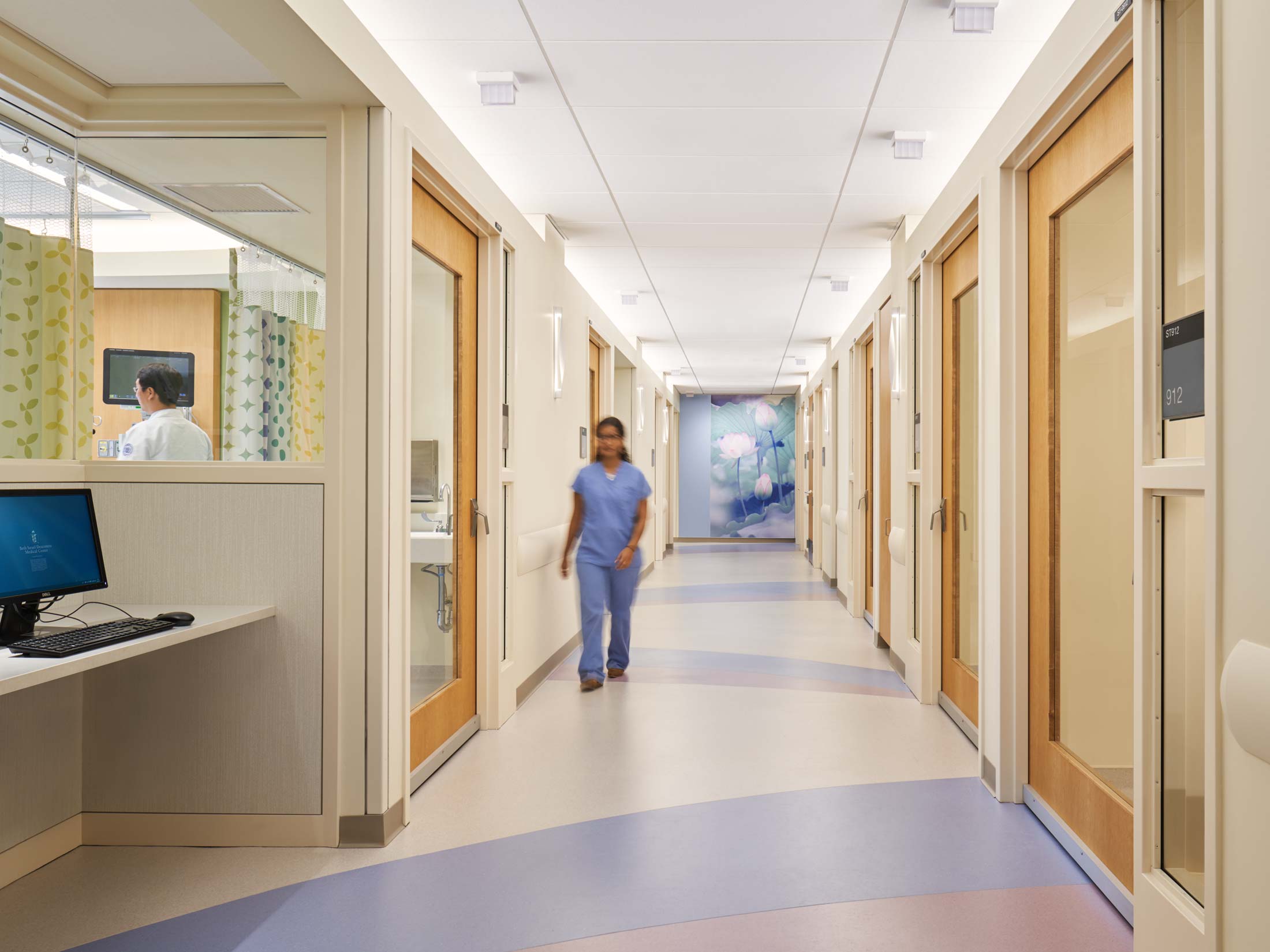 180809_BIDMC_NICUCorridor_558v2