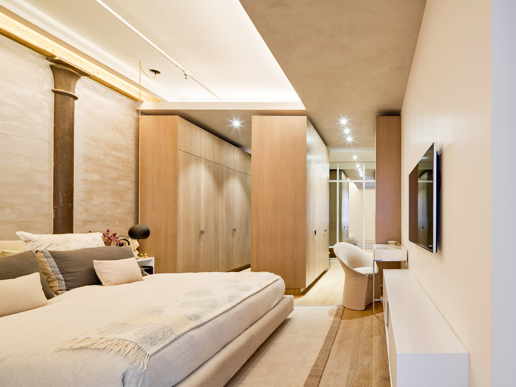 181015_16CrosbySt_MasterBed_118